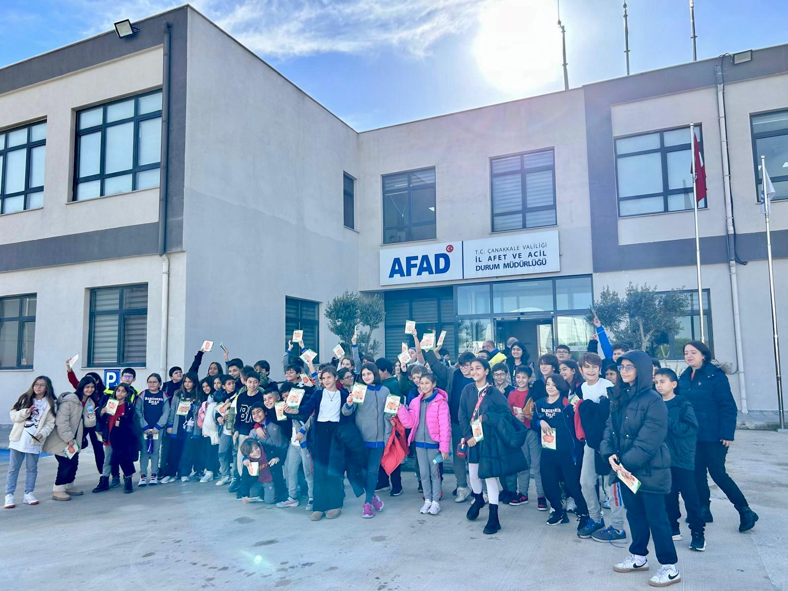 KOLEJ ÖĞRENCİLERİNDEN AFAD’A ZİYARET