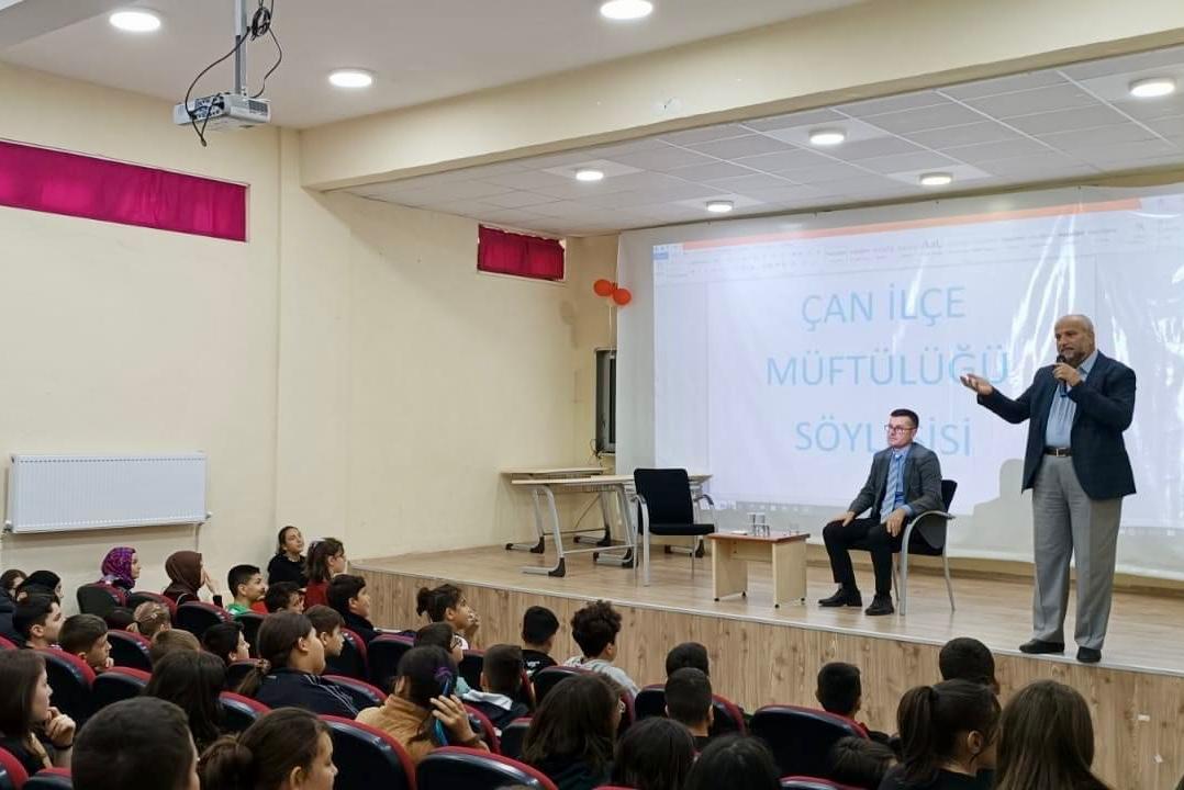 İMAM HATİP ÖĞRENCİLERİNE SORU CEVAP ETKİNLİĞİ