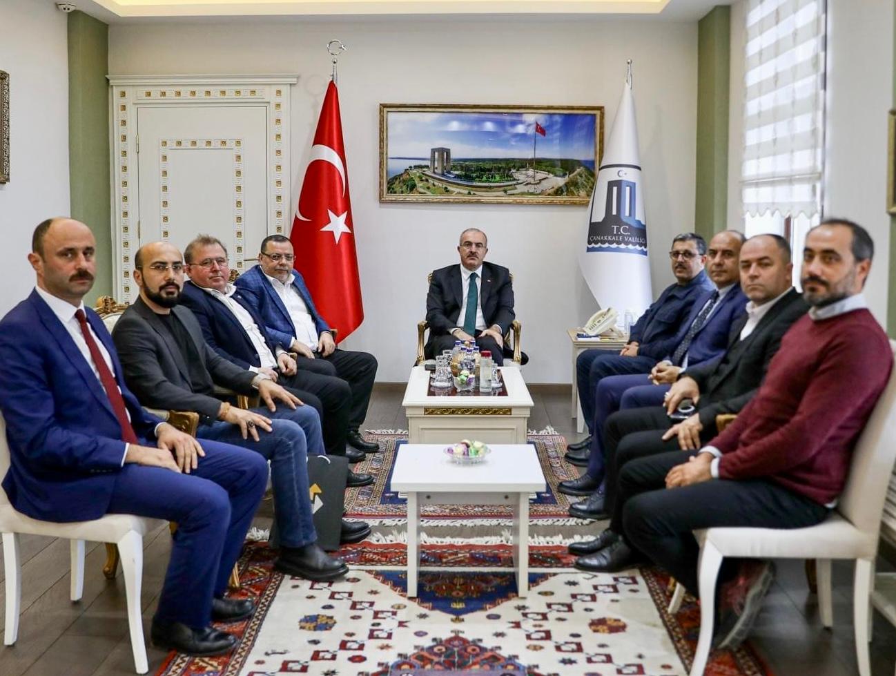 GSB MÜŞAVİRİ İLE EĞİTİME DESTEK PLATFORMUNDAN VALİYE ZİYARET