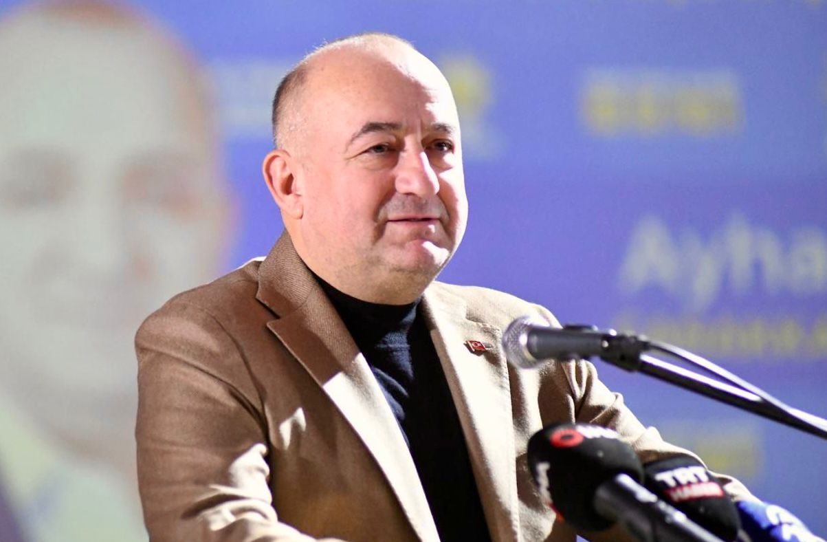 “ATATÜRK, TÜRK MİLLETİNİN ORTAK DEĞERİ, KİMSE ÜZERİNDEN SİYASET YAPMASIN”