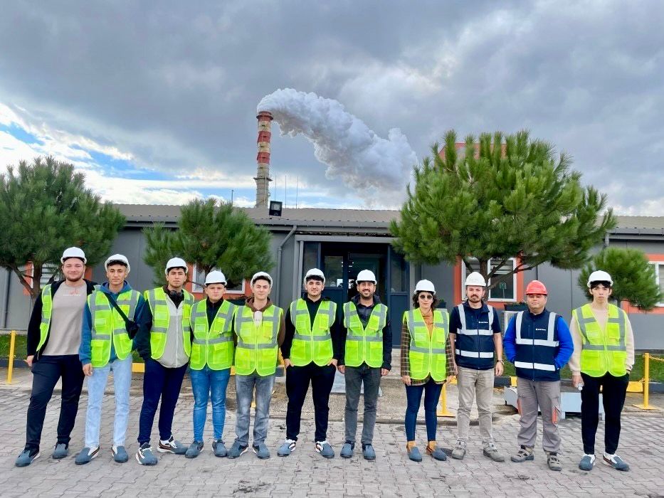 GELECEĞİN PROFESYONELLERİ ENERJİ SEKTÖRÜNÜ YERİNDE ÖĞRENİYOR