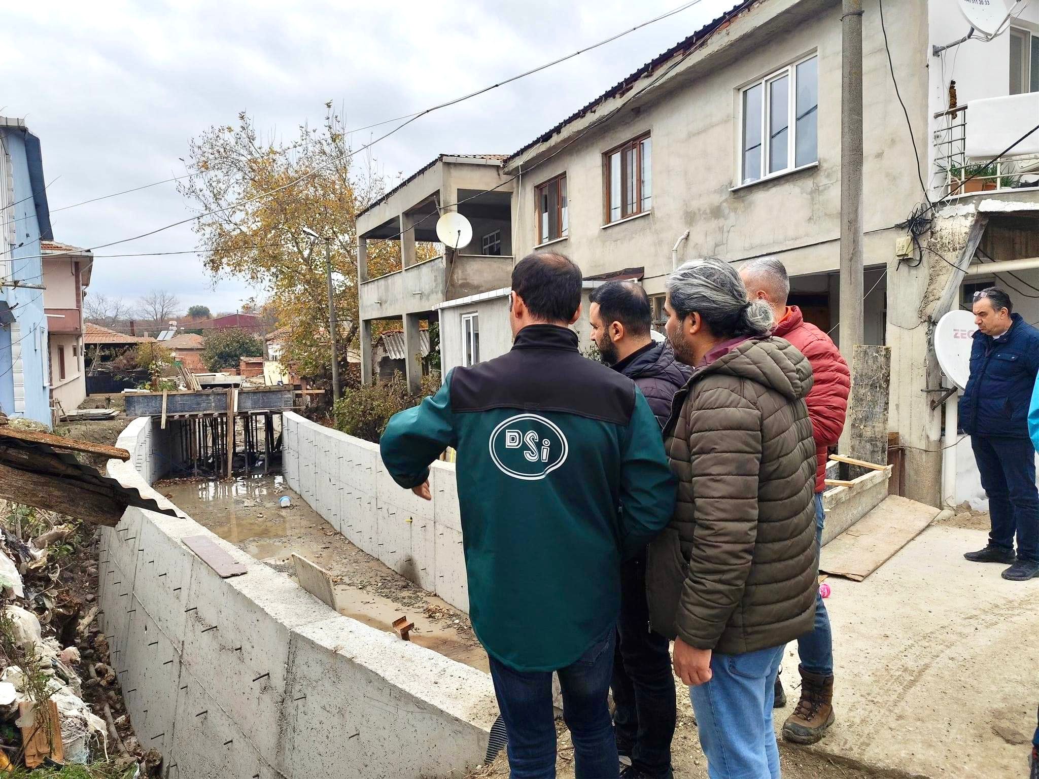 DSİ’DEN YENİCEKÖY AKYAR DERESİ İKİNCİ KISIM TAŞKINI İÇİN KONTROL