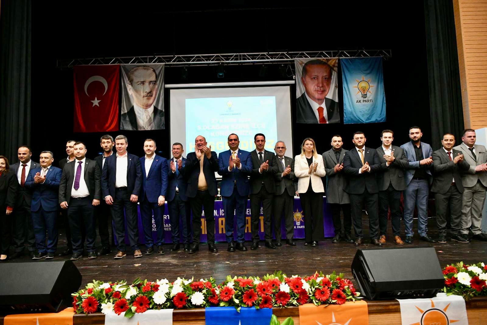 “AYHAN GİDER’CİLERLE DEĞİL, AK PARTİLİLERLE YÜRÜMEK KEYİFLİ”