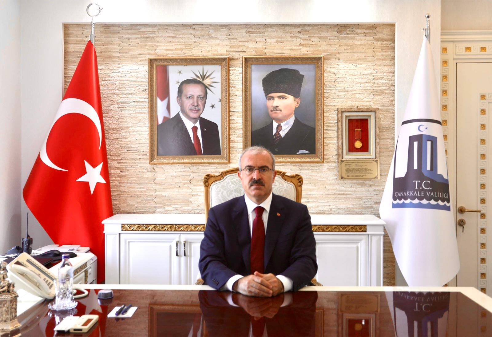 ÇANAKKALE VALİSİNDEN 19 MAYIS ATATÜRK’Ü ANMA, GENÇLİK VE SPOR BAYRAMI KUTLAMASI