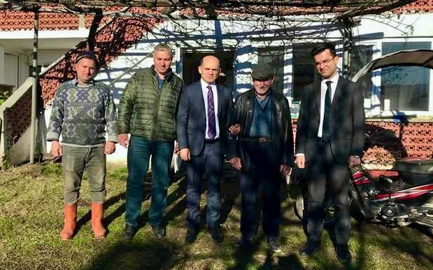 ÇAN KAYMAKAMINDAN ŞEHİT AİLELERİNE ZİYARET