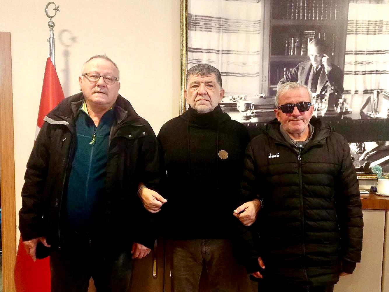 SPOR KULÜBÜ BAŞKAN VE ÜYESİNDEN İGM BAŞKANINA ZİYARET