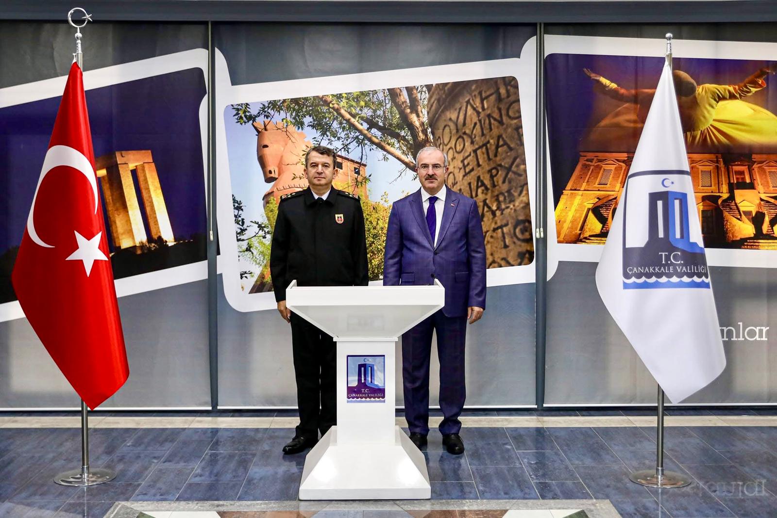 JANDARMA GENEL KOMUTAN YARDIMCISINDAN ÇANAKKALE VALİSİNE ZİYARET