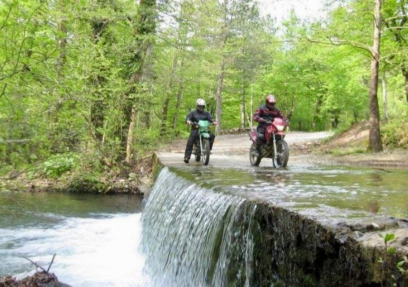 KAZDAĞLARI’NIN ETEKLERİNDE SAKLI CENNET: YENİCE