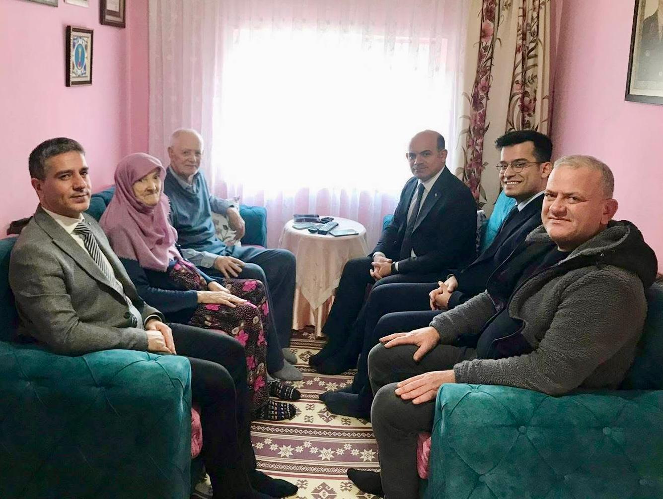 ŞEHİT BİNBAŞI ERCAN KURT’UN AİLESİNE ZİYARET