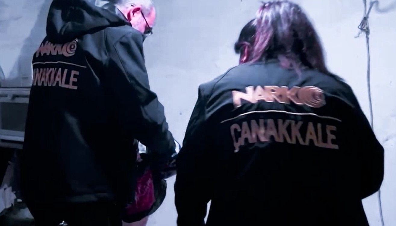 ÇANAKKALE’DE EMNİYETTEN UYUŞTURUCU OPERASYONU