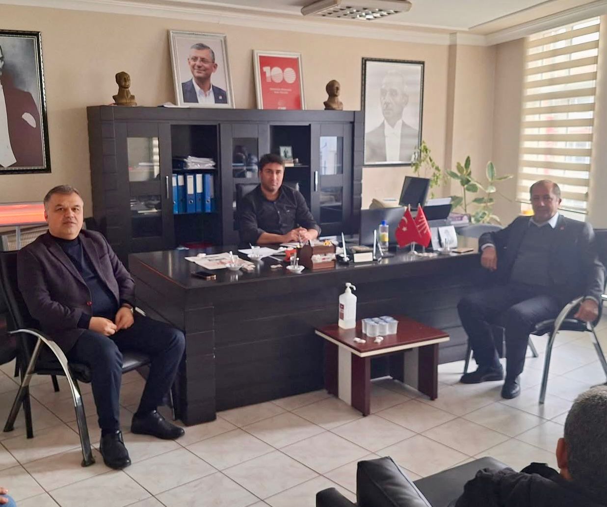 ÇAN CHP’DEN EZİNE CHP’YE ZİYARET