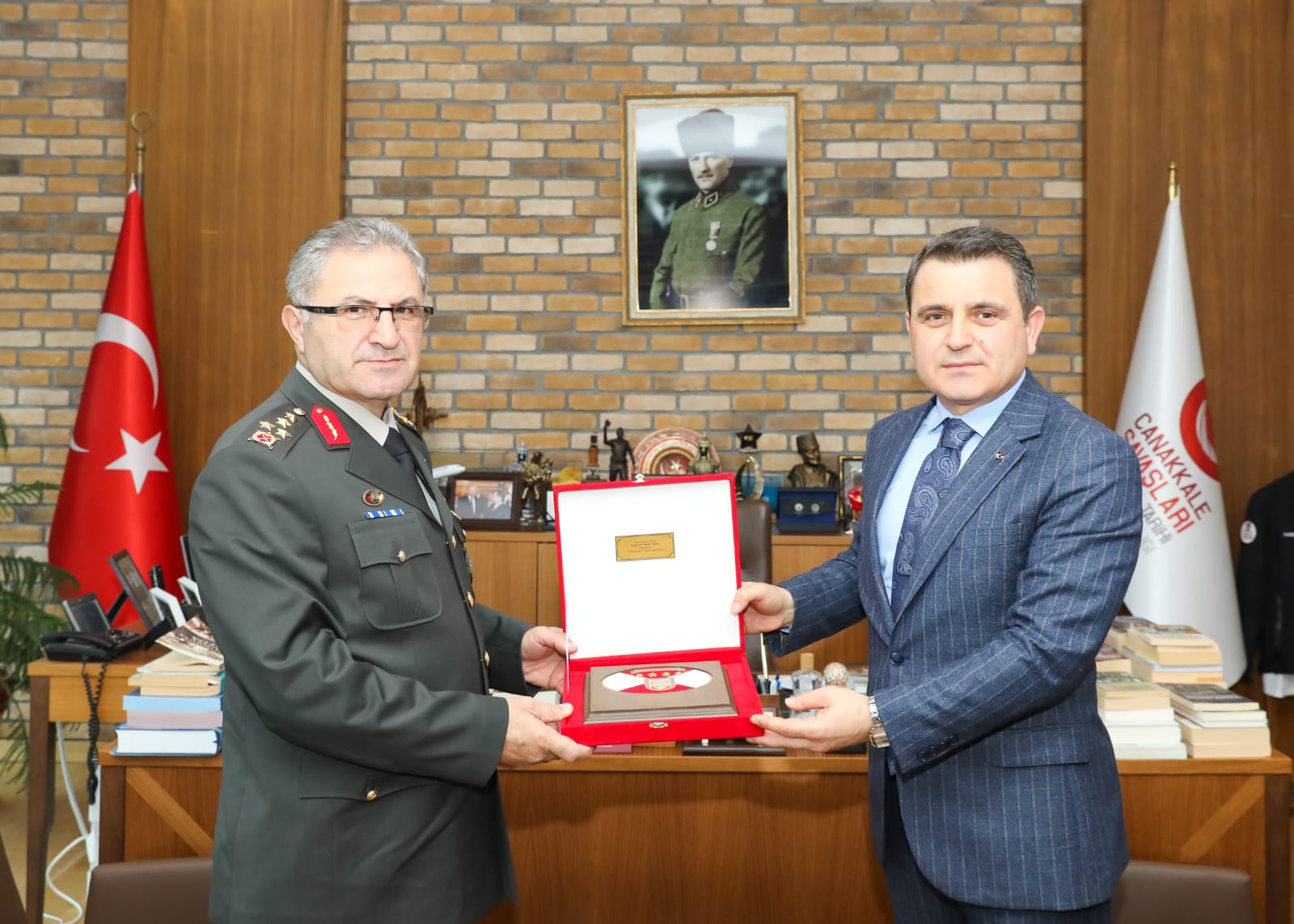 BİRİNCİ ORDU KOMUTANINDAN ALAN BAŞKANINA ZİYARET