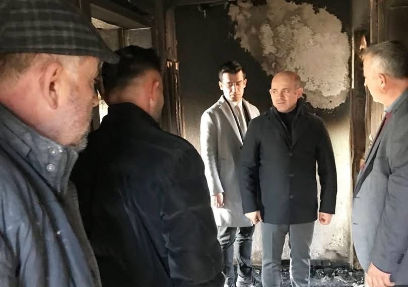 ÇAN KAYMAKAMINDAN KOCAYAYLA KÖYÜNE ZİYARET VE YANGIN EVİNDE İNCELEME