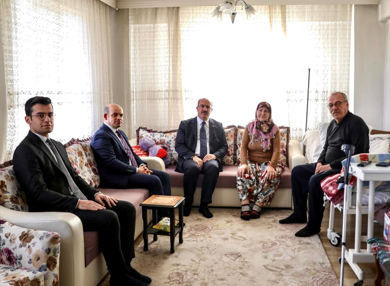 ÇAN MUHARİP GAZİLER DERNEĞİ BAŞKANINA GEÇMİŞ OLSUN ZİYARETİ