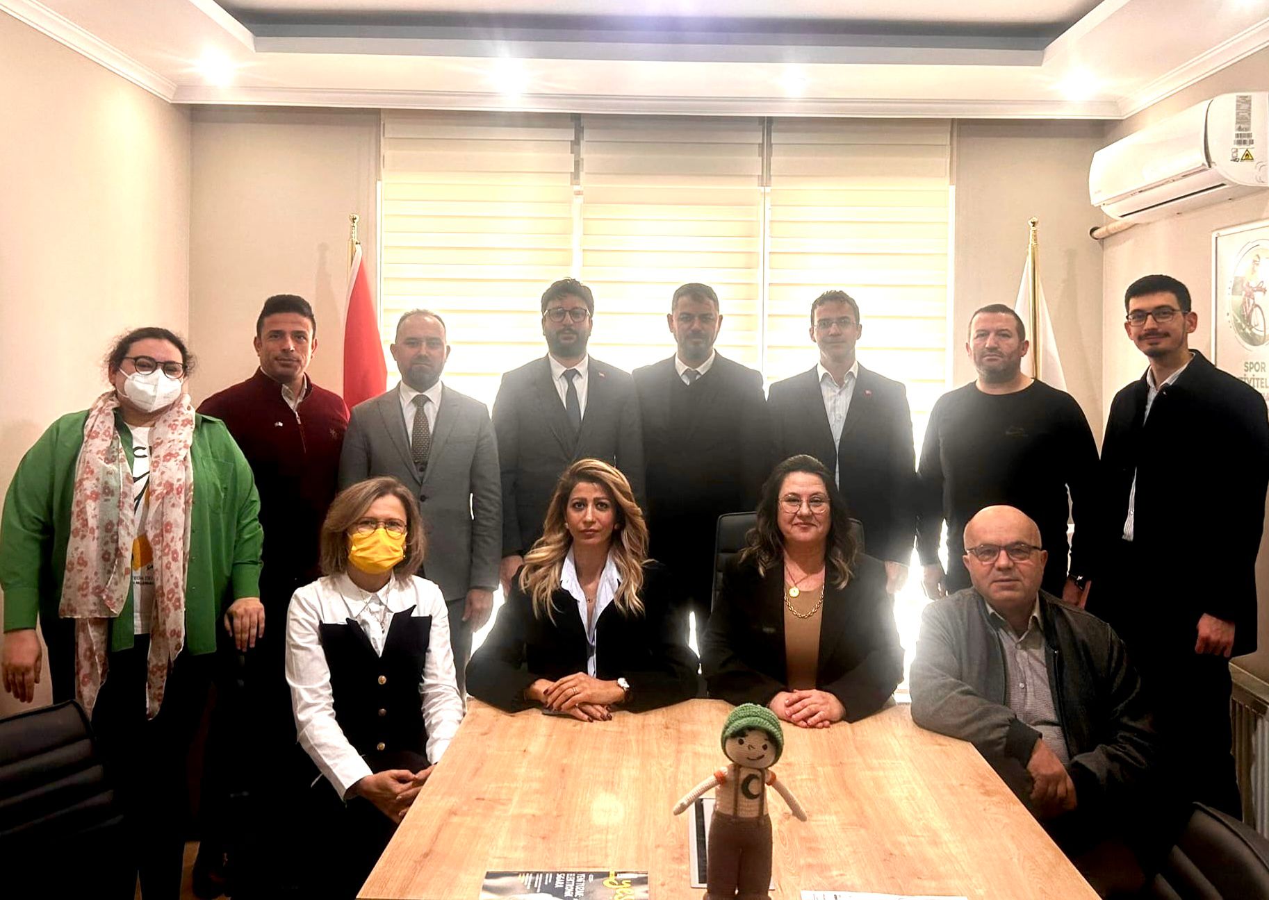 YEŞİLAY’DA BAŞKAN YENİDEN DOÇ. DR. NİLAY KÖLEOĞLU