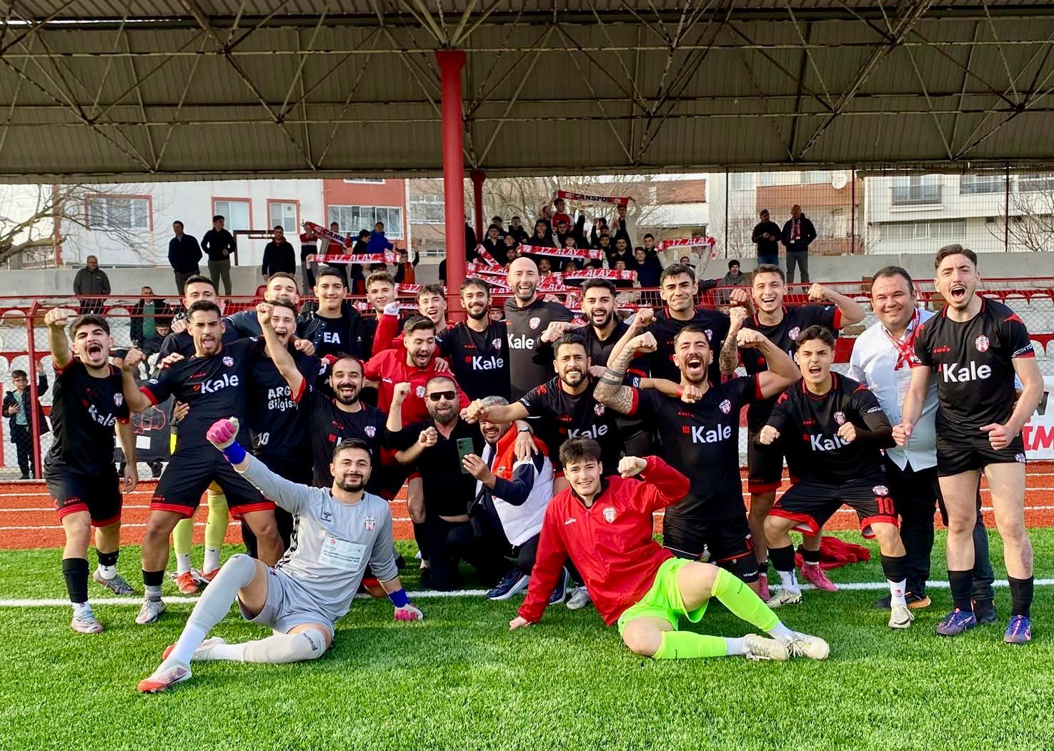 ÇANSPOR EVİNDE, EZİNESPOR İSE DEPLASMANDA KAZANDI