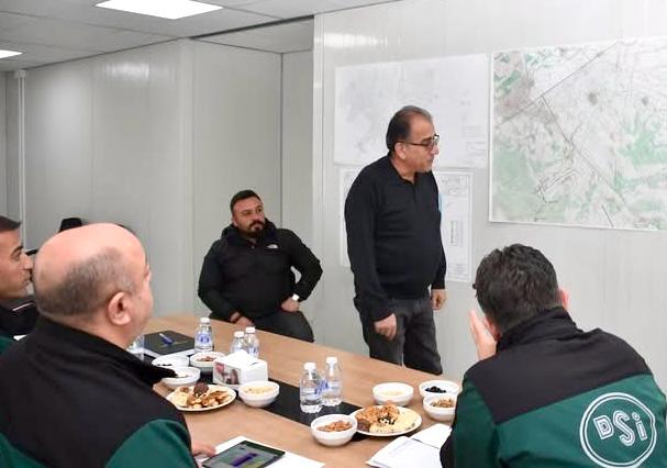 TAŞOLUK BARAJINDA İKİNCİ KISIM SULAMA İNŞAATINA YERİNDE İNCELEME