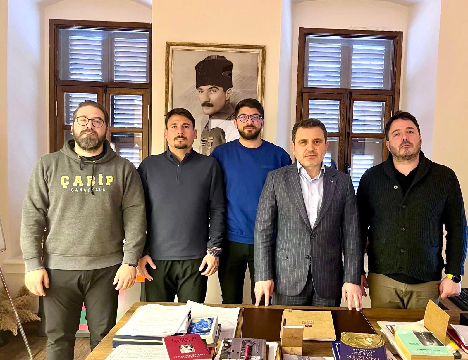 BİSİKLET PLATFORMU DERNEĞİ GÖNÜLLÜLERİNDEN TARİHİ ALAN BAŞKANINA ZİYARET