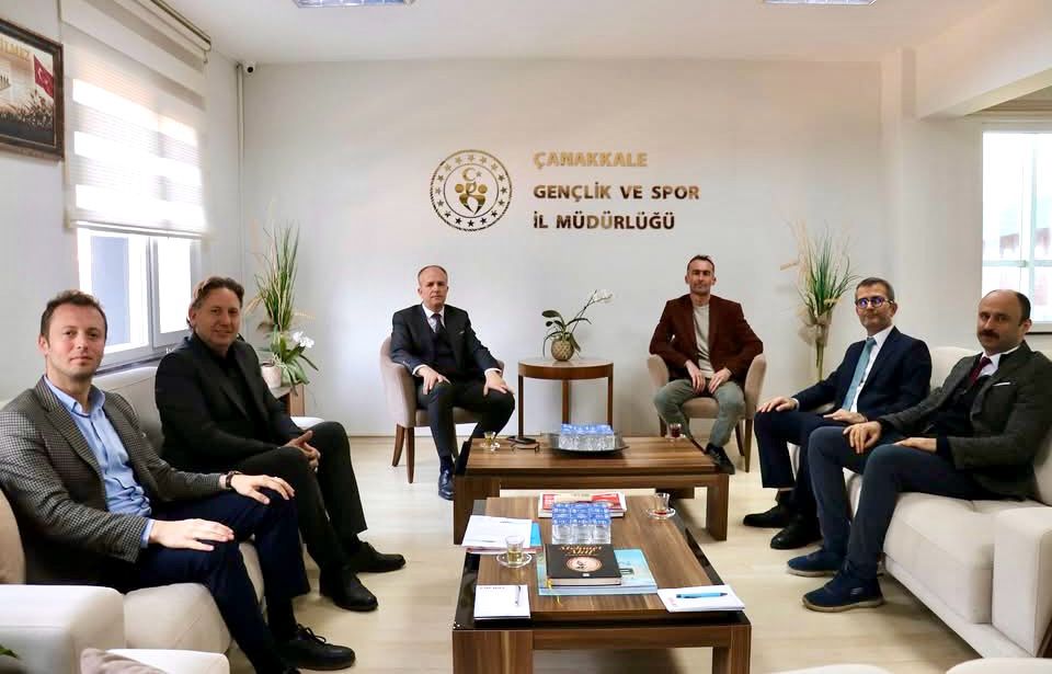 TURİST REHBERLER ODASI İLE ÇOMÜ HAVACILIK KULÜBÜNDEN GSİ MÜDÜRÜNE ZİYARET