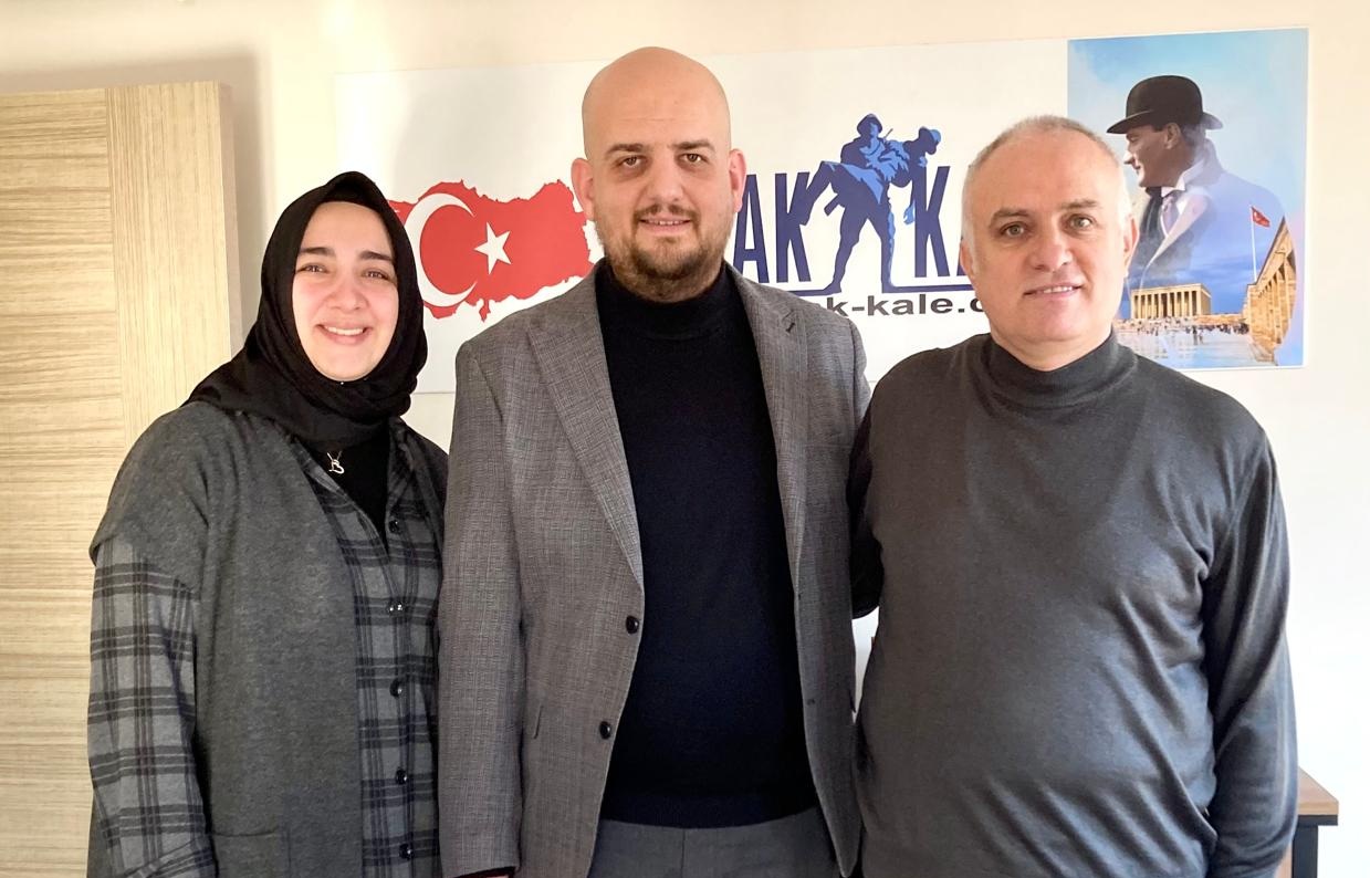 ZÜMRÜT GAYRİMENKULDEN HABER SİTEMİZE “HAYIRLI OLSUN” ZİYARETİ