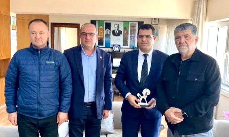 İGM BAŞKANI İLE ÜYELERİNDEN UEDAŞ MÜDÜRÜNE ZİYARET