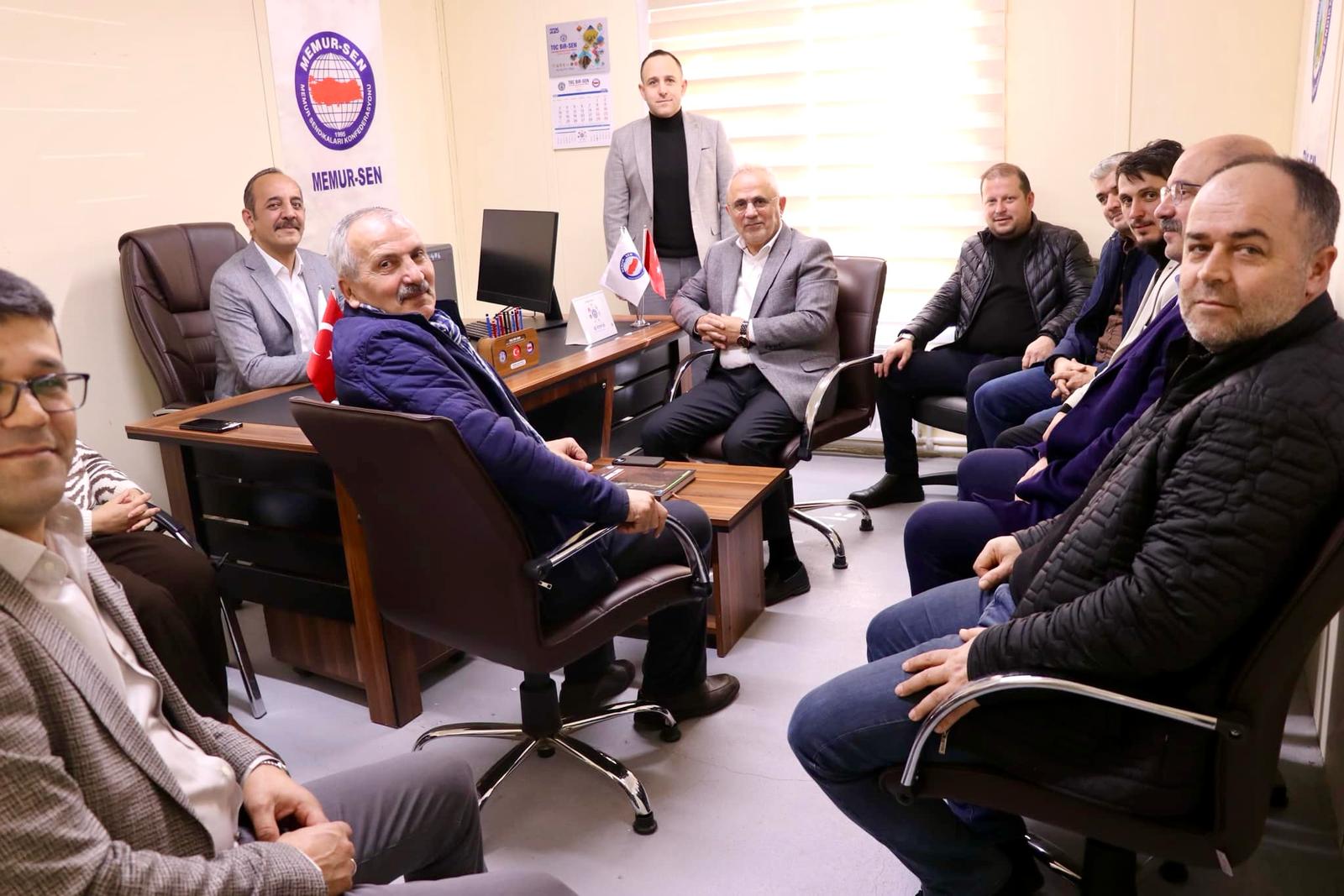 AK PARTİ’DEN SENDİKALARLA DEĞERLENDİRME