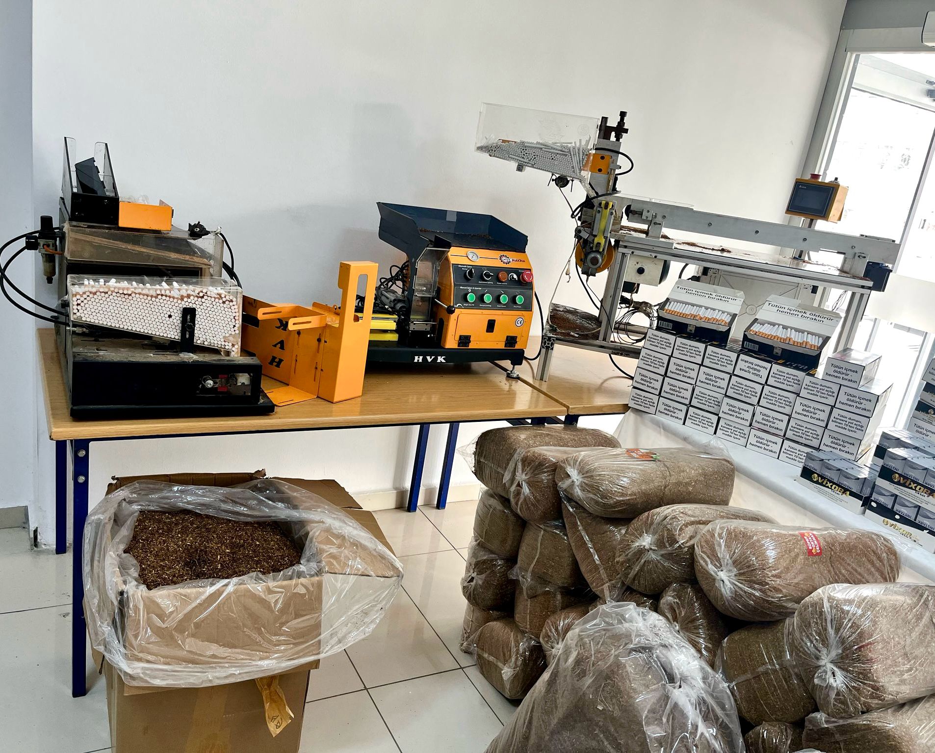 BİGA EMNİYETİNDEN KAÇAK TÜTÜN OPERASYONU