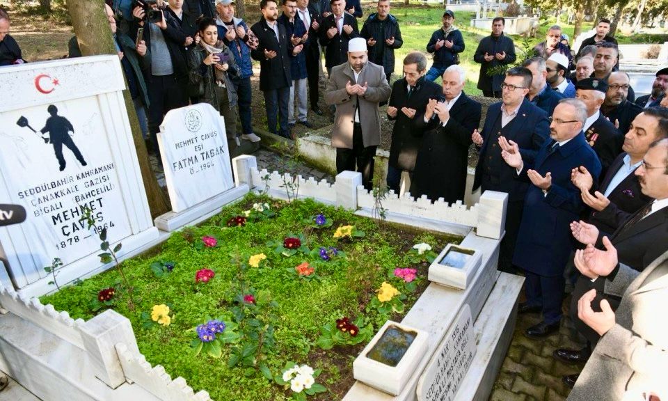 “ÇANAKKALE ŞEHİTLERİMİZ VE GAZİLERİMİZİN RUHLARI ŞAD OLSUN”