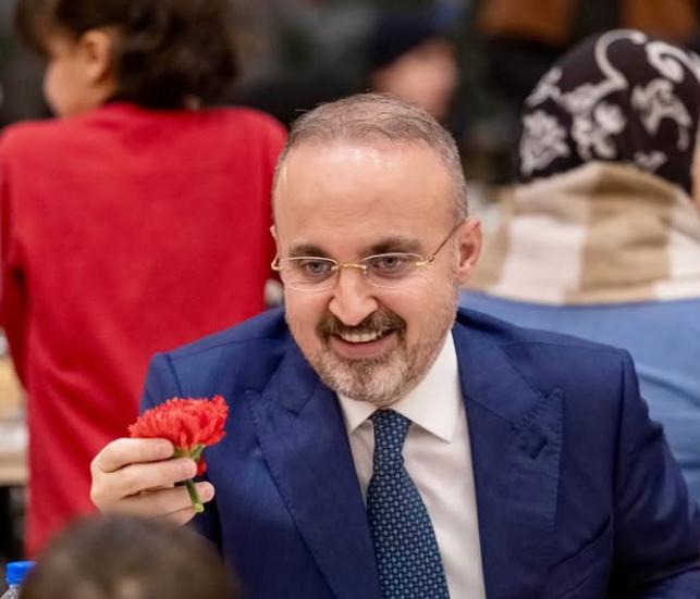 “8 MART’LARI BAYRAM OLARAK KUTLAYACAĞIMIZ GÜNLER İÇİN AZİMLE ÇALIŞIYORUZ”