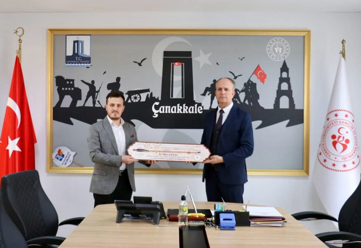 ÇAN GELENEKSEL OKÇULUK SPOR KULÜBÜNDEN GENÇLİK SPOR İL MÜDÜRÜNE ZİYARET