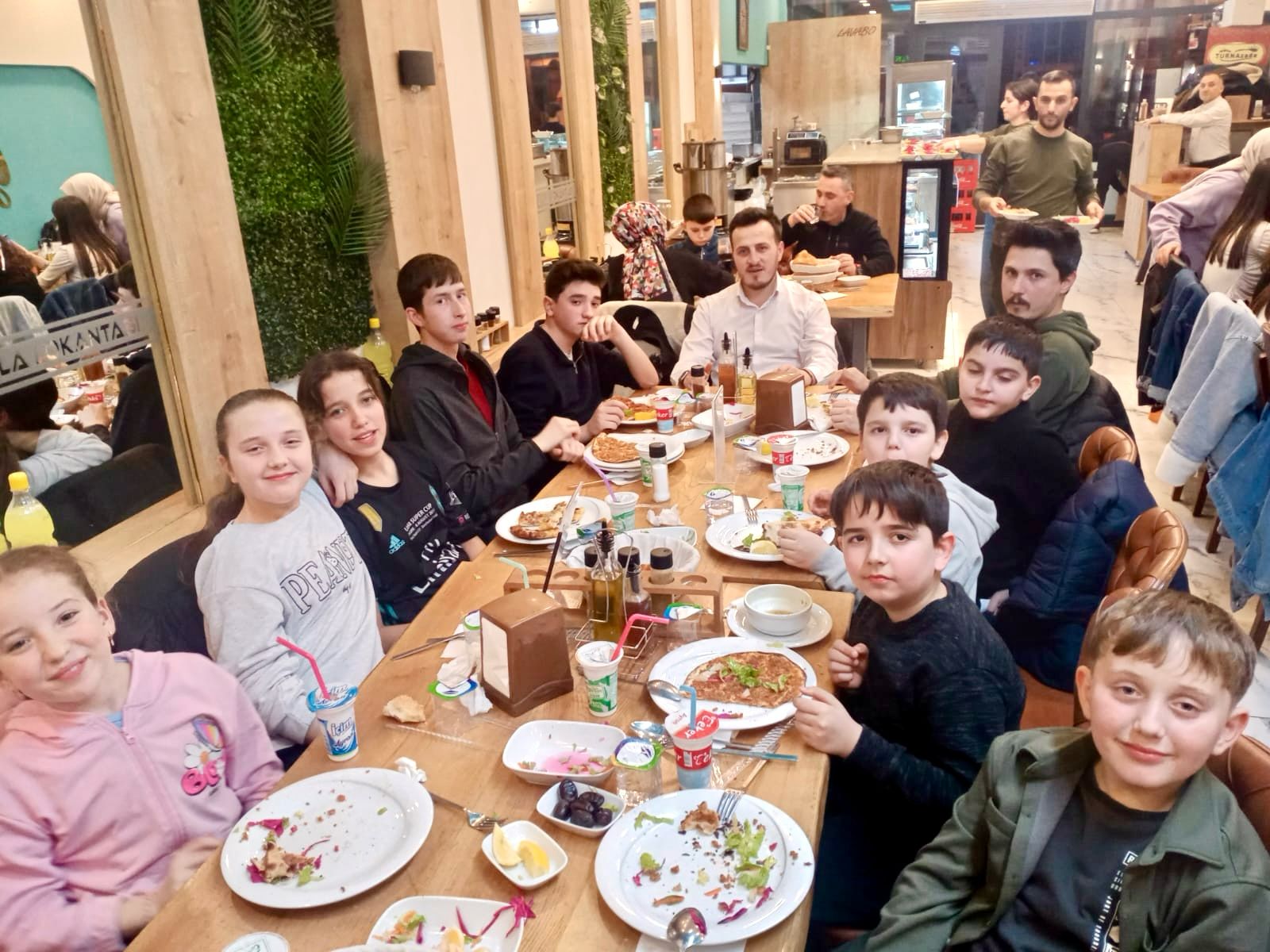 ÇAN GOSK’TAN SPORCULARINA İFTAR YEMEĞİ