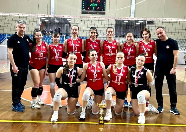 ÇAN KALE SPOR, GENÇ KIZLARDA İL İKİNCİSİ