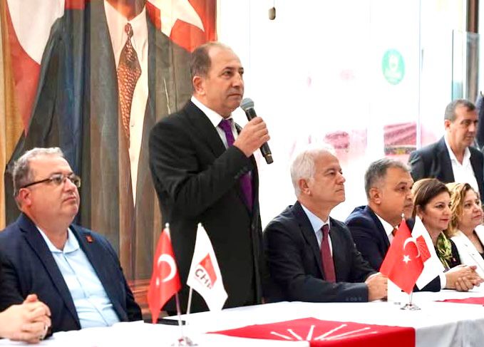 CHP’DEN ÇAN’DA TAM KADRO BAYRAMLAŞMA