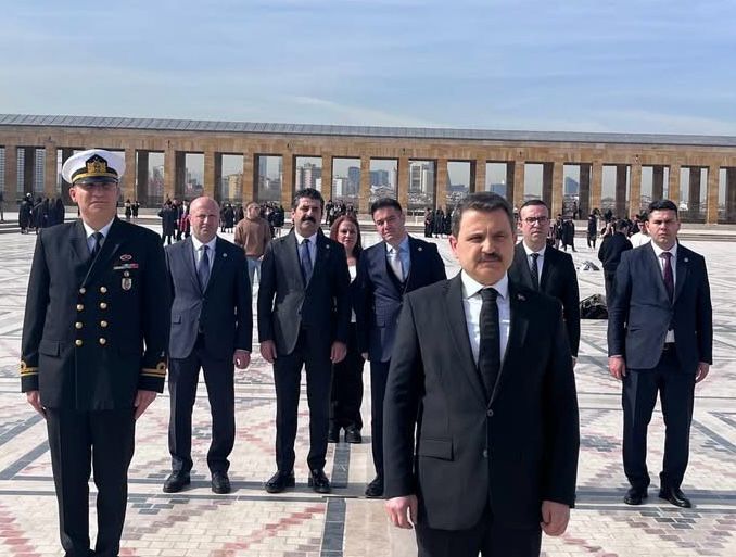 ALAN BAŞKANLIĞINDAN ANITKABİR VE DEVLET MEZARLIĞINA ZİYARET