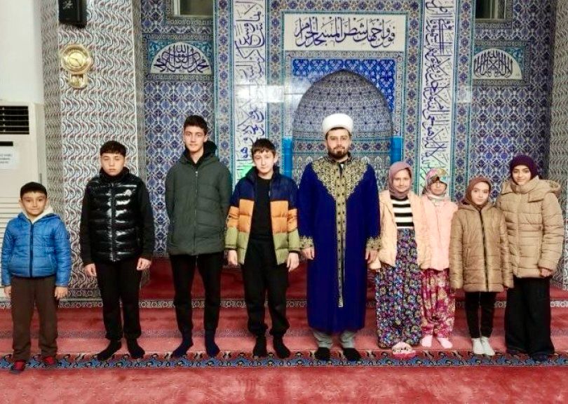 ÇOCUKLARA CAMİYİ VE NAMAZI SEVDİRECEK ETKİNLİKLER