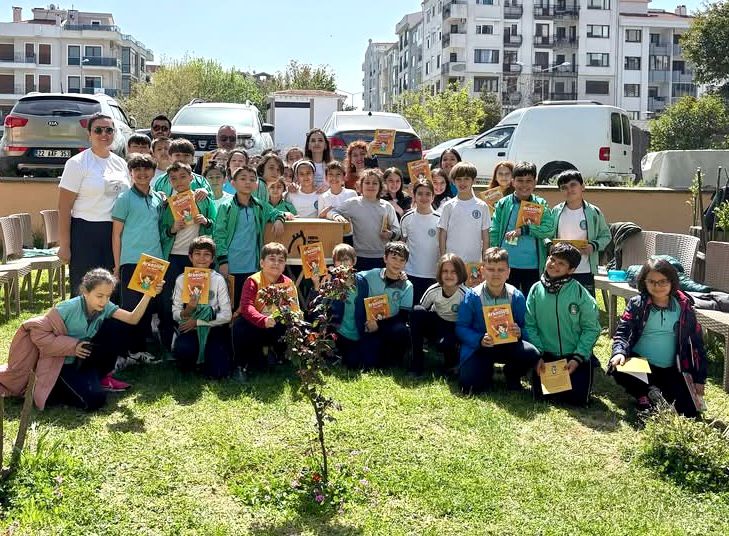 İL KÜLTÜR VE TURİZM MÜDÜRLÜĞÜNDEN “GEZİCİ BAVUL MÜZE” ETKİNLİĞİ