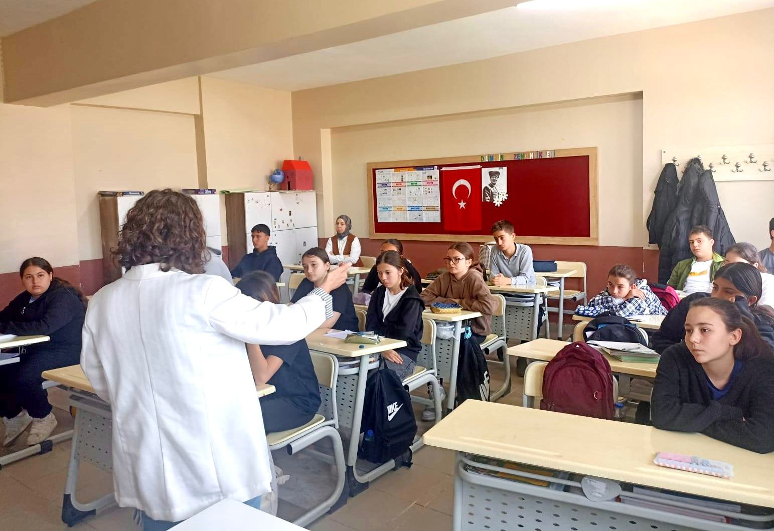 ÇAN SEVİM BODUR MTAL’DEN ORTAOKULLARA KARİYER ZİYARETİ