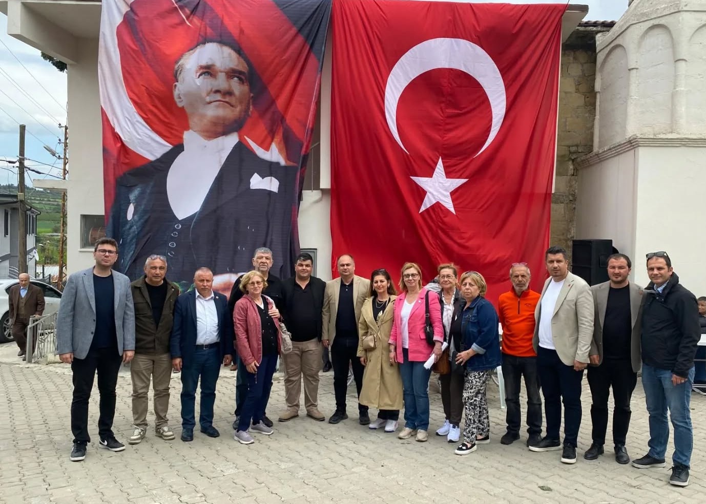 İL GENEL MECLİS BAŞKANI ERTUĞRUL, BELEN VE MUSAKÖY HAYIRLARINA KATILDI