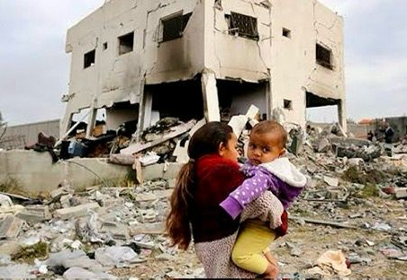 Babil Saati Kan Damlıyor