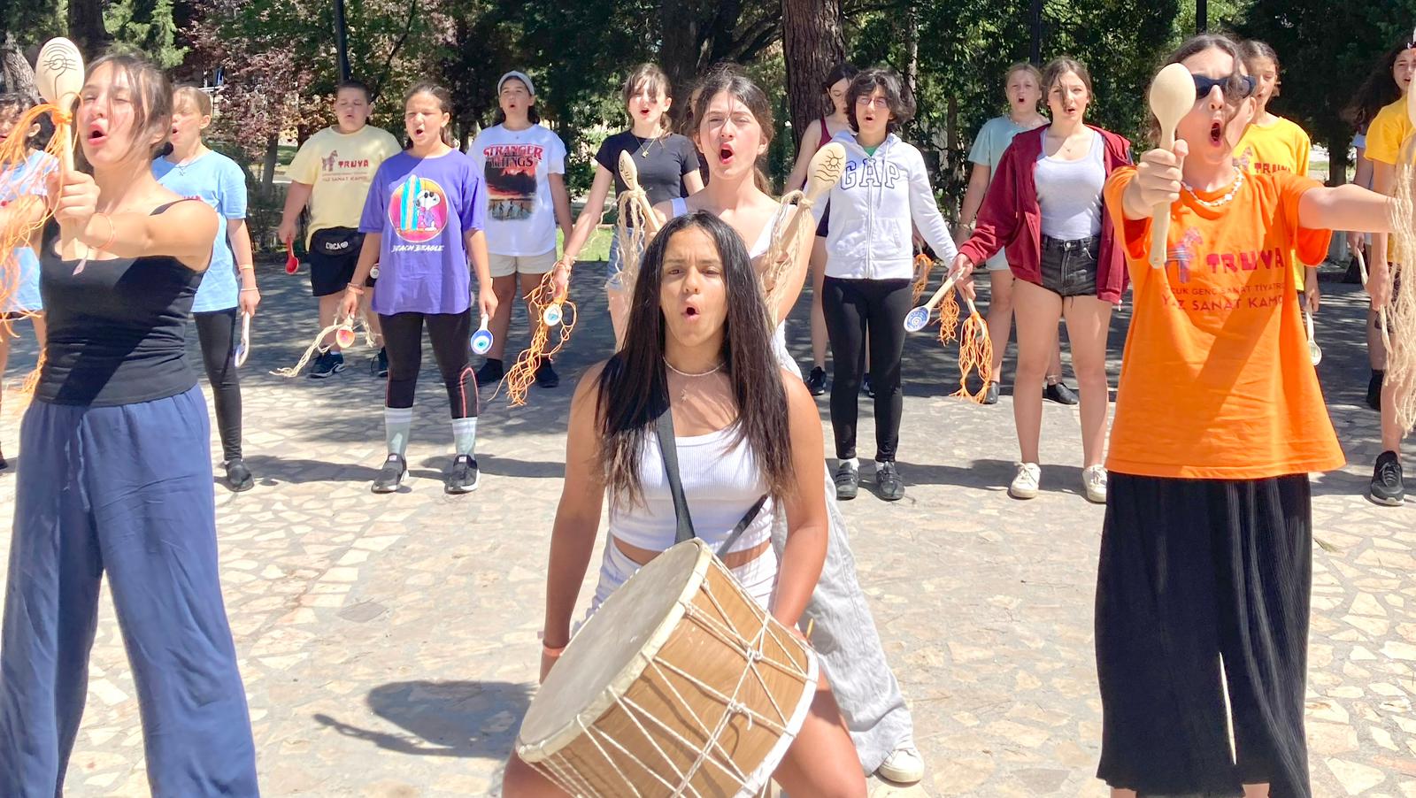 ÇGST YAZ SANAT KAMPI BEŞİNCİ KEZ ÇANAKKALE’DE