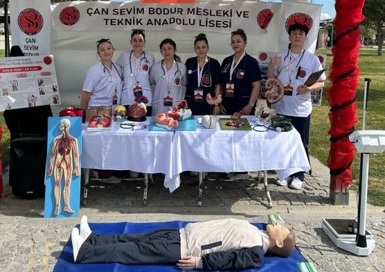 ÇAN SEVİM BODUR MTAL ÖĞRENCİLERİ MESLEKİ YETENEKLERİNİ SERGİLEDİ