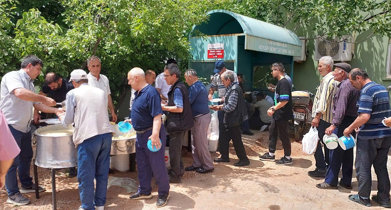 ÇAN’IN CİCİKLER KÖYÜNDE ÇİFTÇİ BAYRAMI VE KÖY HAYRI