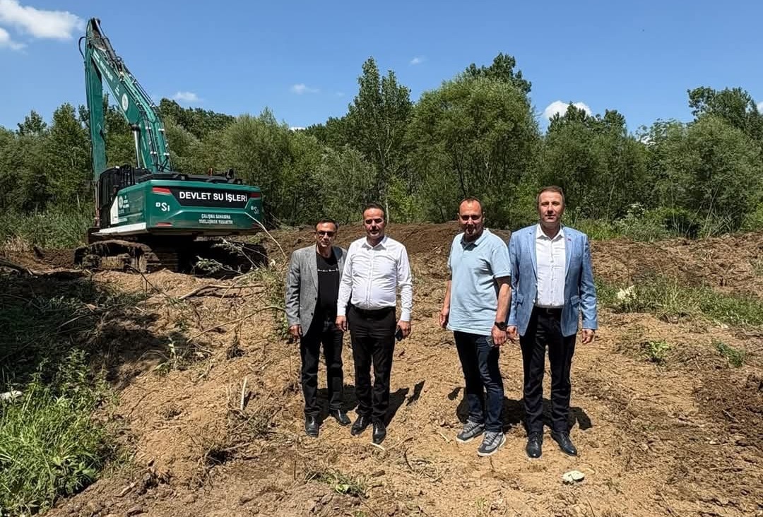 DSİ’DEN ETİLİ’DE ÇAY ISLAH ÇALIŞMALARI…