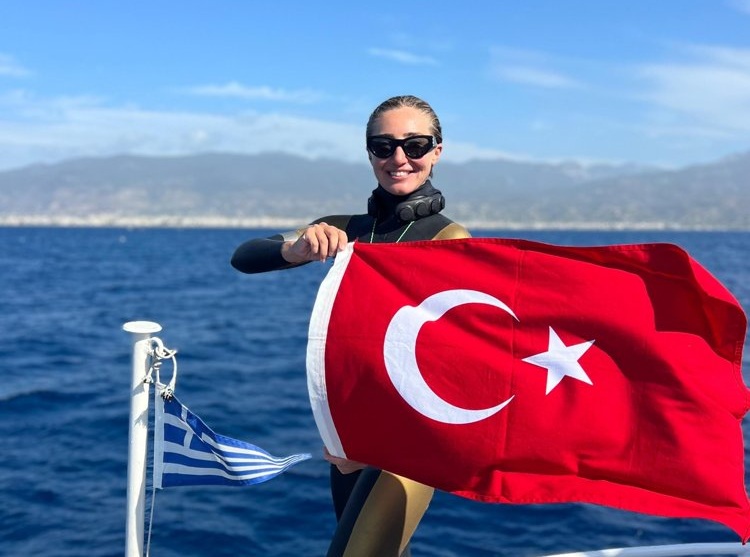 ŞAHİKA ERCÜMEN’DEN DÖRT GÜNDE DÖRT ALTIN MADALYA