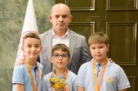 ZEKÂ OYUNLARI TÜRKİYE ŞAMPİYONLARI, ÇAN’I VE ÇANAKKALE’Yİ GURURLANDI