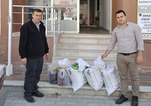 TABAN KÖYÜNDEN HAYIR ÇARŞISINA DESTEK