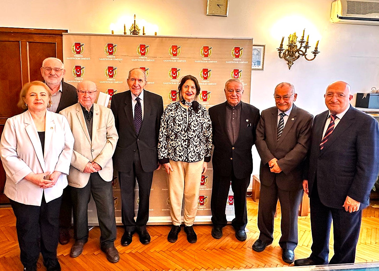 YAZARIMIZ AHMET ÖZDEMİR, TGC ONUR KURULU SEKRETERİ SEÇİLDİ