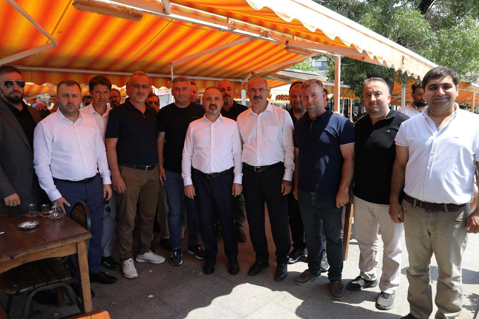 BAKAN YARDIMCISI TURAN, LAPSEKİ VE ÇANAKKALE KORDONDA VATANDAŞLARLA BULUŞTU