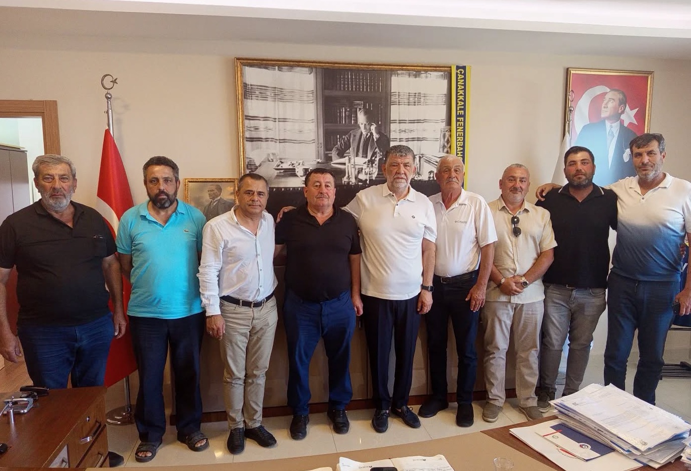 ÇINARLI KÖY MUHTARI İLE SAKİNLERİNDEN İGM BAŞKANINA ZİYARET