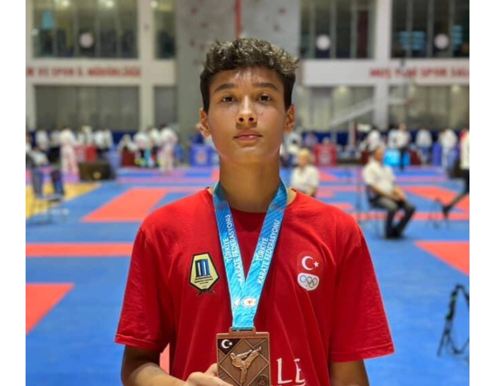 ÇAN VE ÇANAKKALELİ MİLLİ KARATECİLERİMİZDEN MUŞ’TA İKİSİ ALTIN DÖRT MADALYA